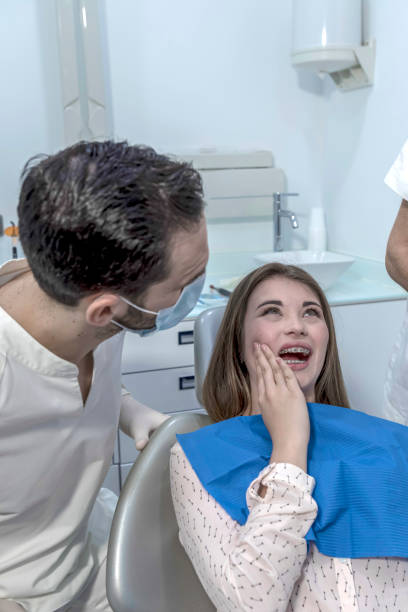 Best Mobile Emergency Dentist in Red Bud, IL
